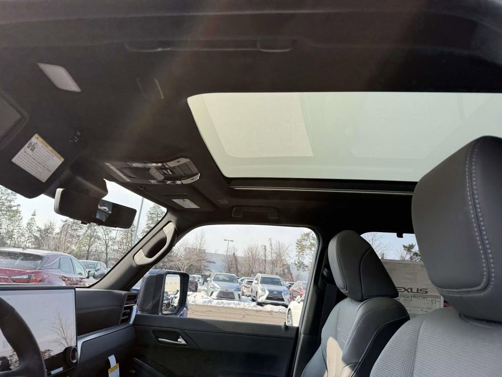 New 2026 Lexus GX 550 image 16