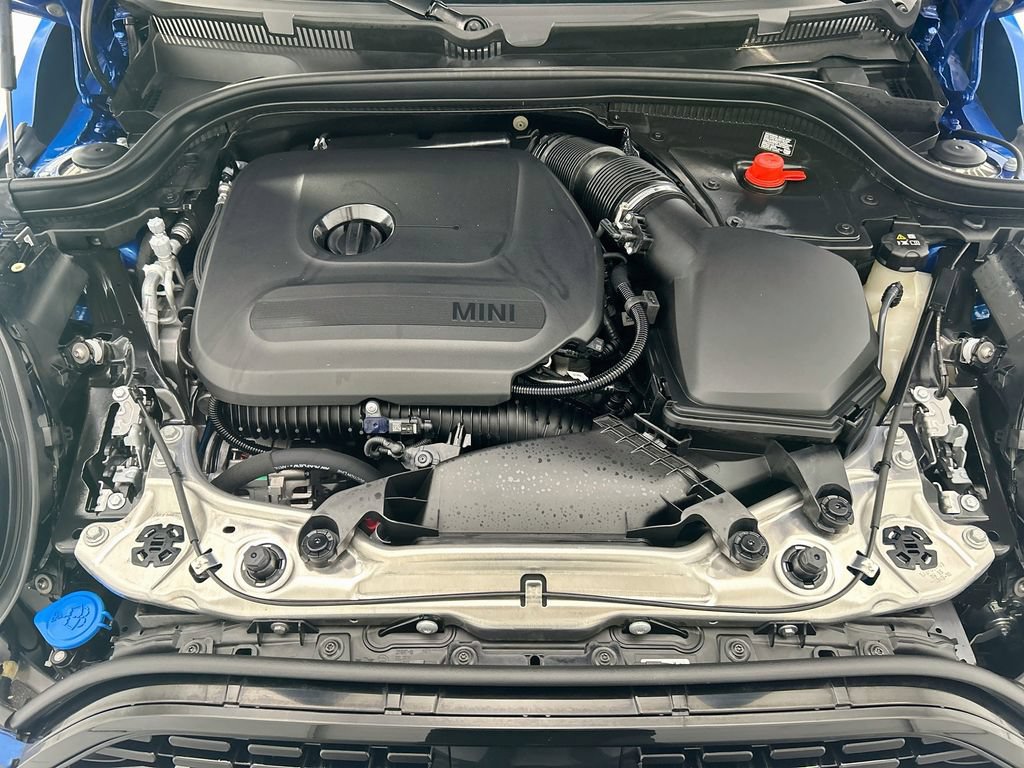Certified 2026 MINI Cooper 4-Door Hardtop FWD image 31