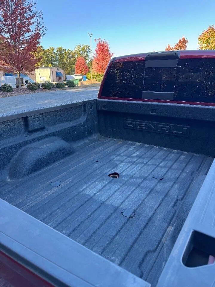 Used 2018 GMC Sierra 2500 Denali w/ Duramax Plus Package image 24