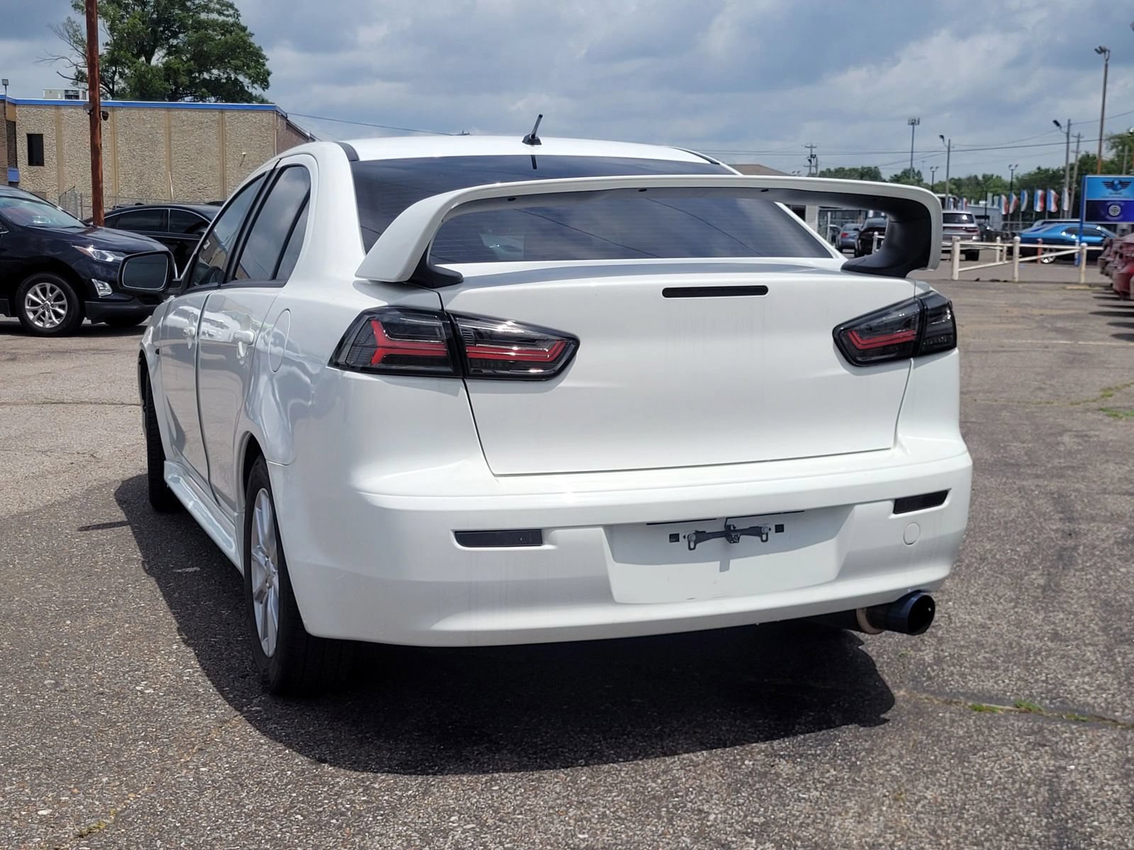 Used 2015 Mitsubishi Lancer ES FWD image 8