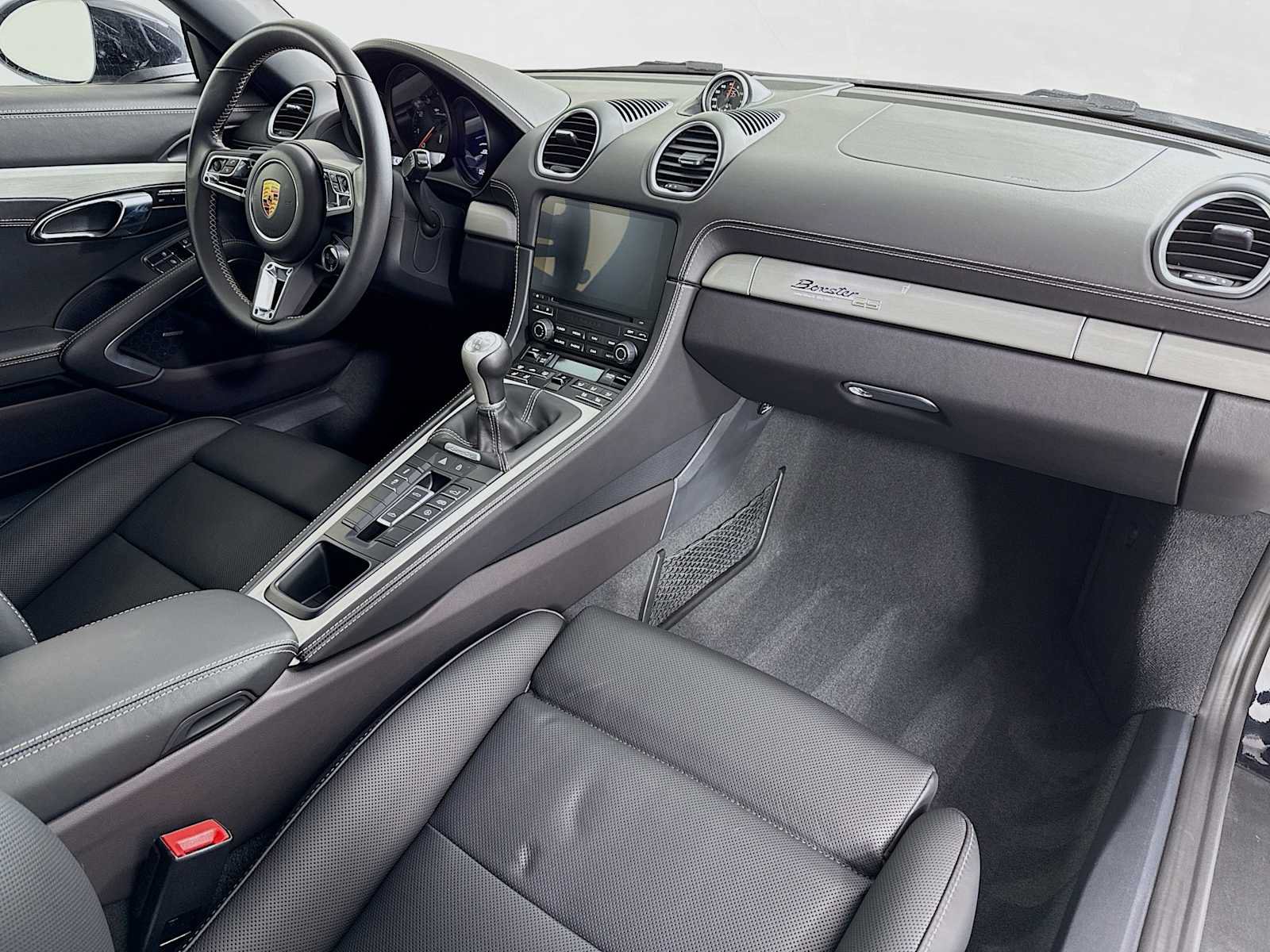 Certified 2022 Porsche 718 Boxster RWD image 27