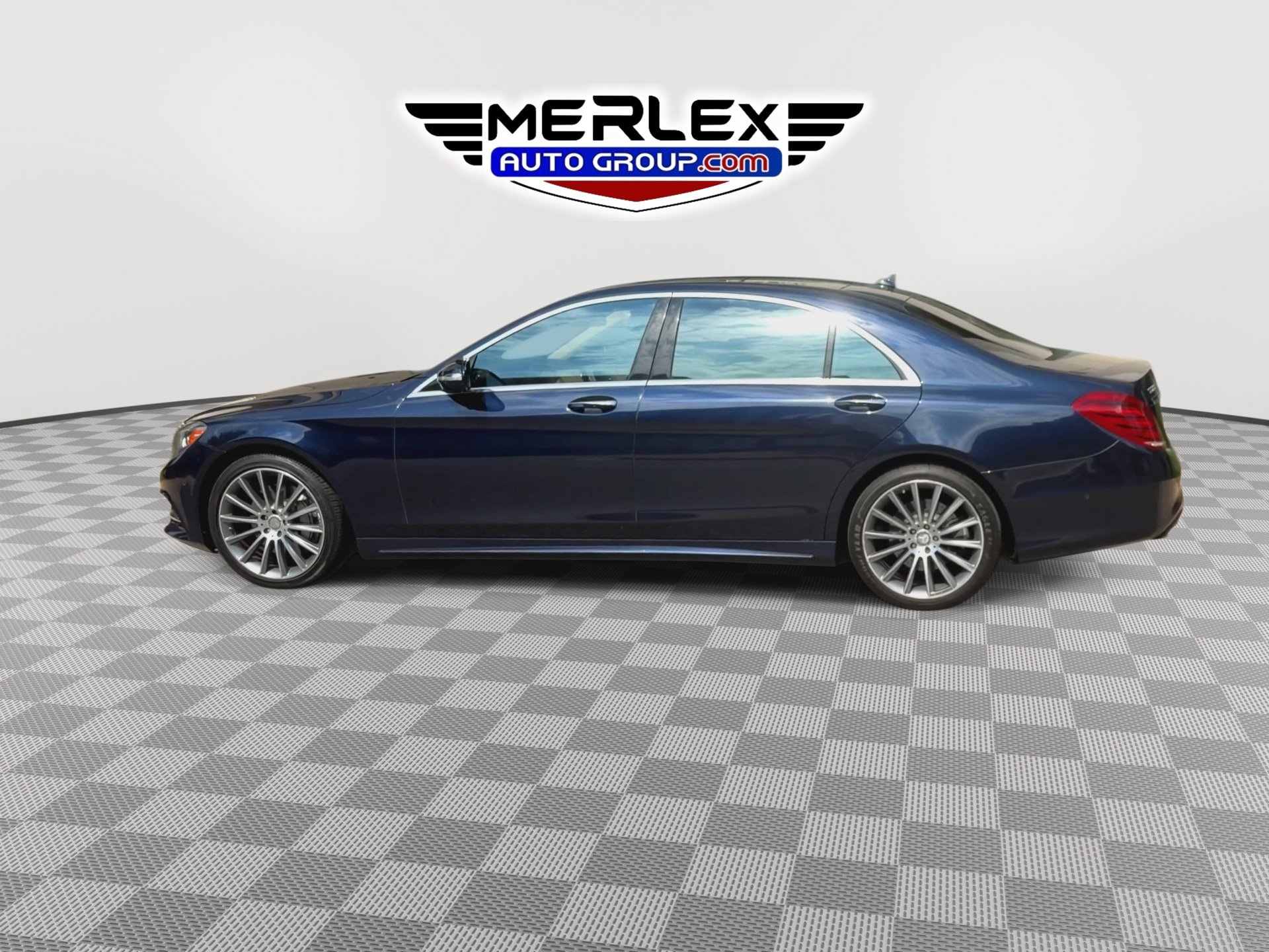 Used 2015 Mercedes-Benz S 550 Sedan w/ Sport Package image 5