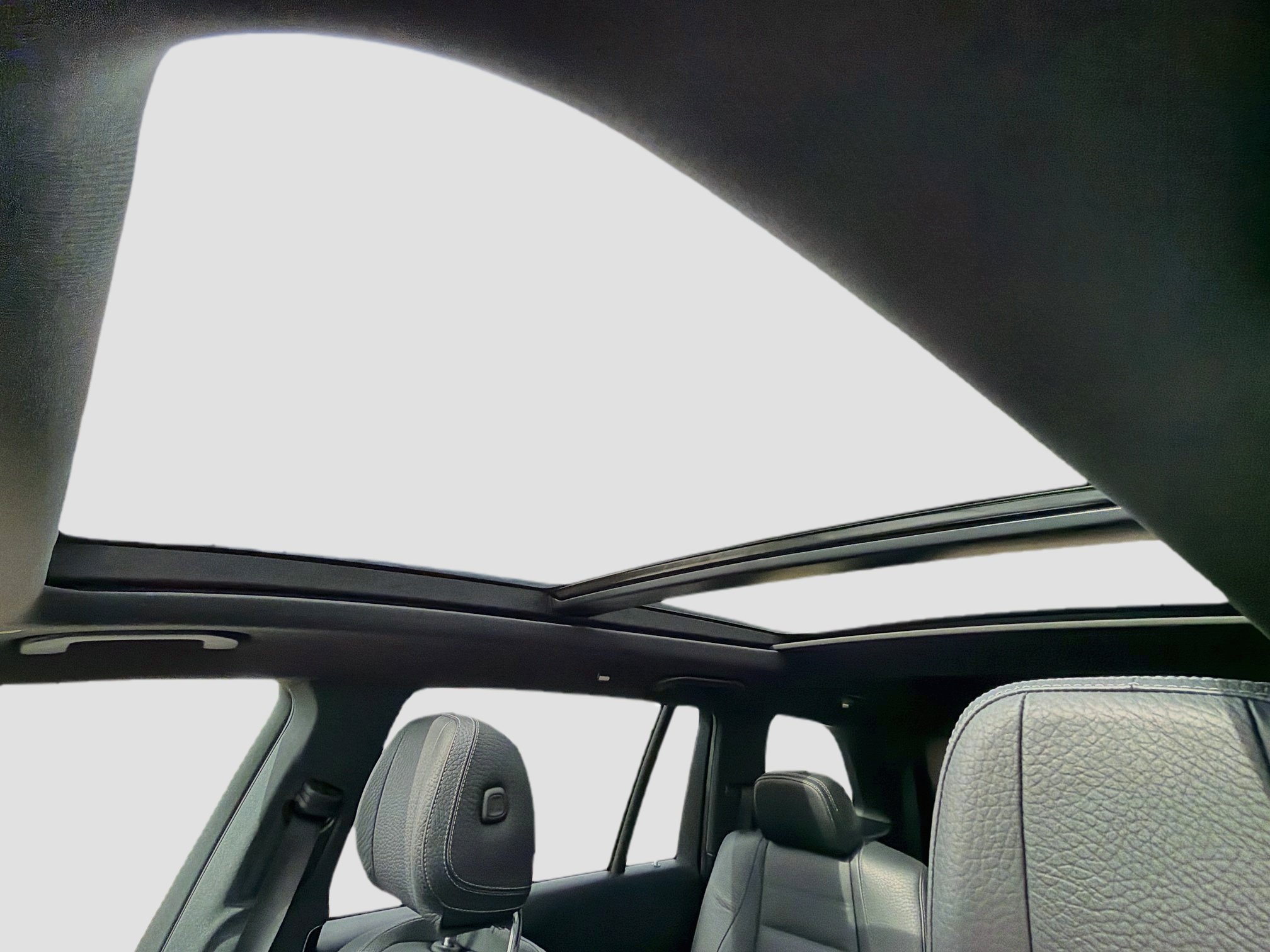 Used 2024 Mercedes-Benz GLS 450 4MATIC image 23