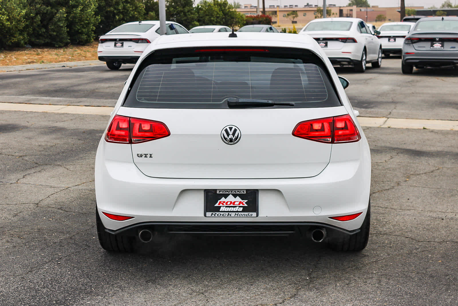 Used 2015 Volkswagen GTI 4-Door FWD image 7