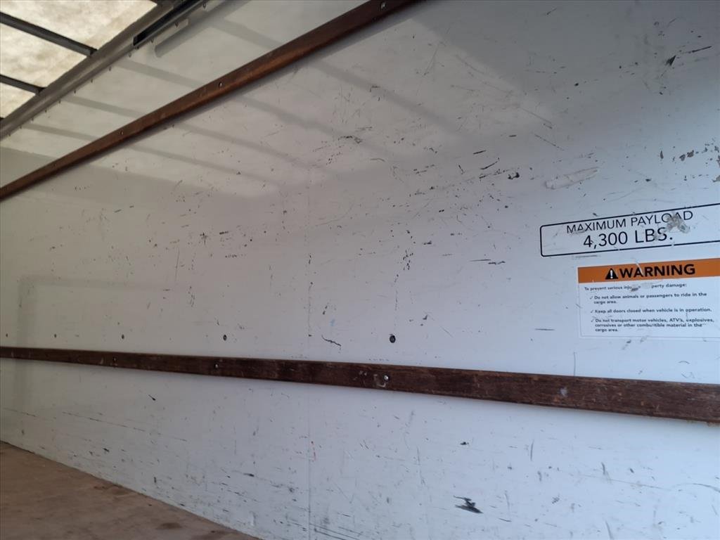 Used 2021 Ford E-350 and Econoline 350 Super Duty image 19