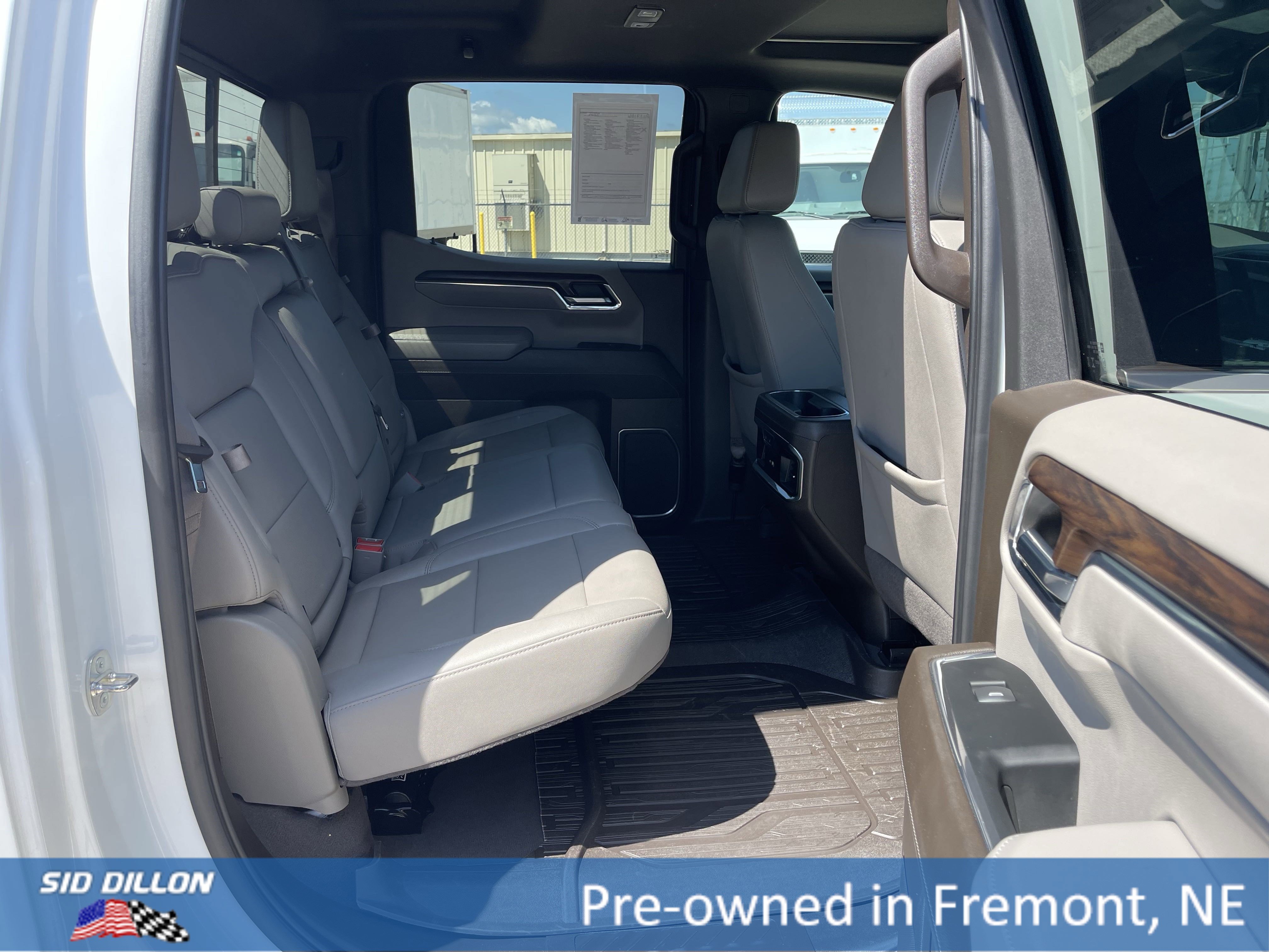 Used 2024 GMC Sierra 1500 SLT w/ SLT Premium Plus Package image 10