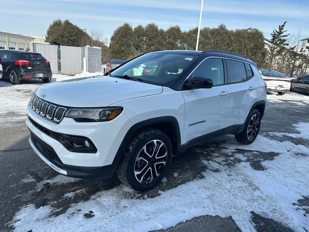 Used 2022 Jeep Compass Limited image 8