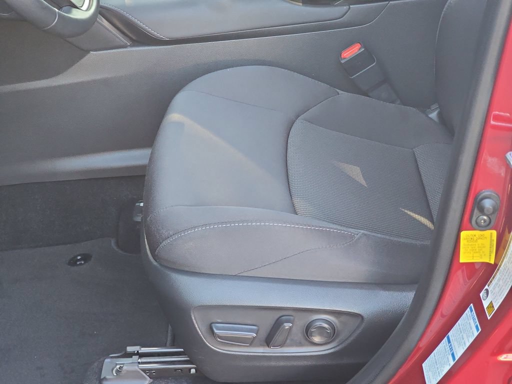 Used 2021 Toyota Venza LE w/ Carpet Mat Package (TMS) AWD/4WD image 31