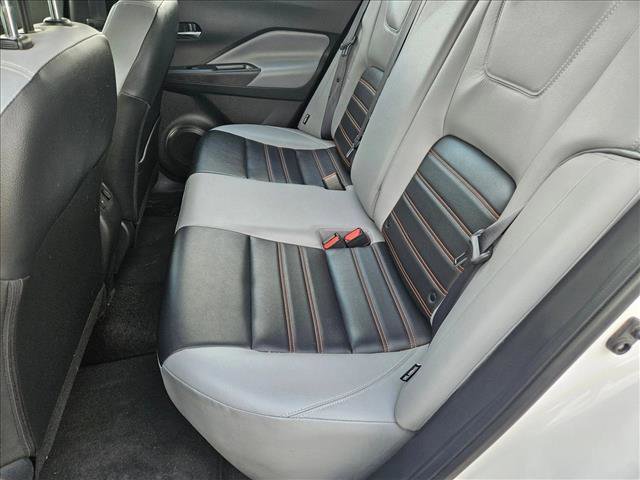 Used 2022 Nissan Kicks SR w/ Premium Package image 17