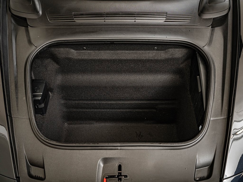 Certified 2025 Porsche 911 Carrera 4 GTS image 28