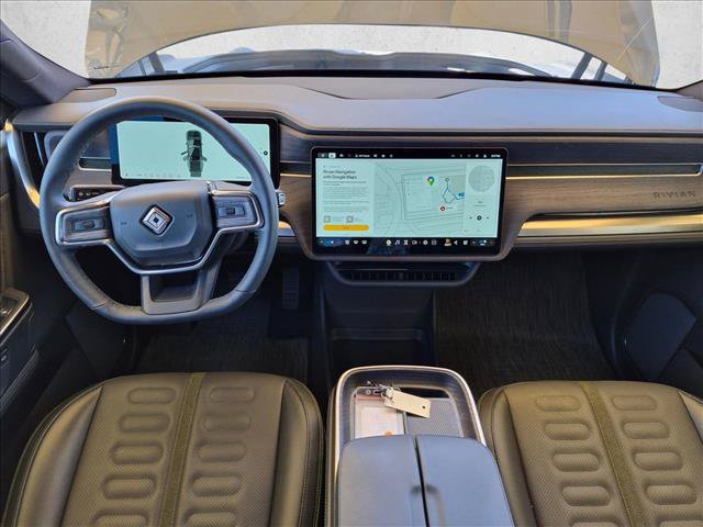 Used 2025 Rivian R1T Adventure AWD/4WD image 16