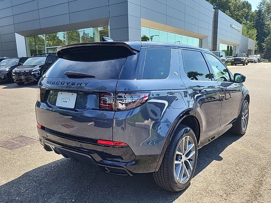 New 2026 Land Rover Discovery Sport Landmark AWD/4WD image 5
