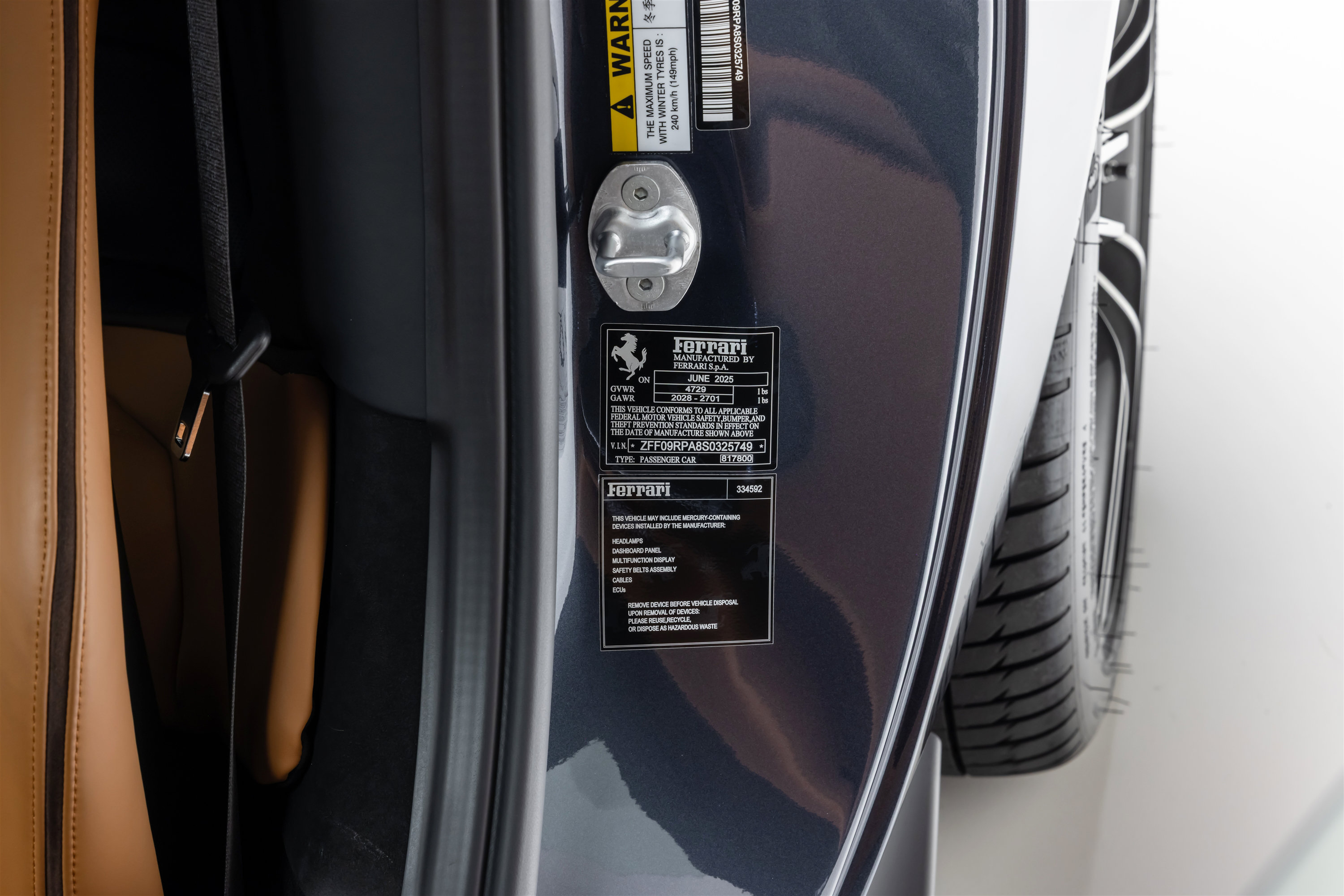 Used 2025 Ferrari Roma Spider RWD image 42