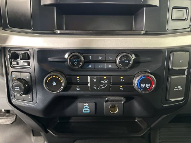 Used 2024 Ford F350 XLT image 18