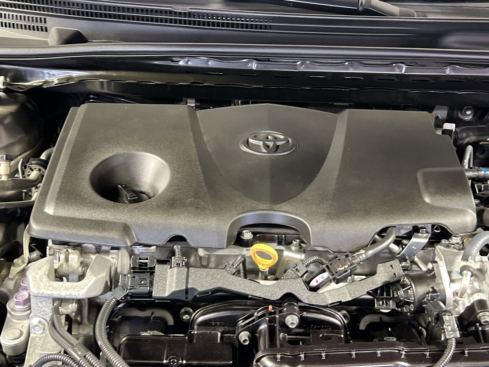 Used 2023 Toyota Camry XSE image 29