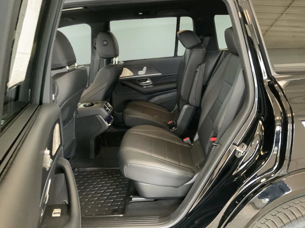 Used 2022 Mercedes-Benz GLS 450 4MATIC image 27