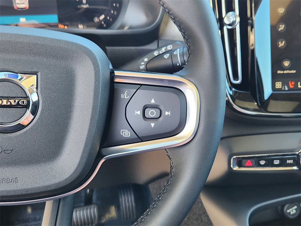 New 2026 Volvo XC40 B5 Plus w/ Protection Package Premier image 8