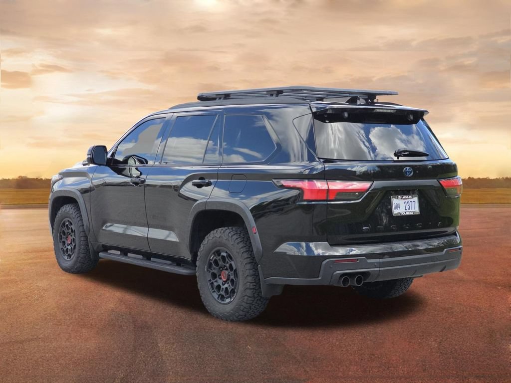 Used 2023 Toyota Sequoia TRD Pro AWD/4WD image 8