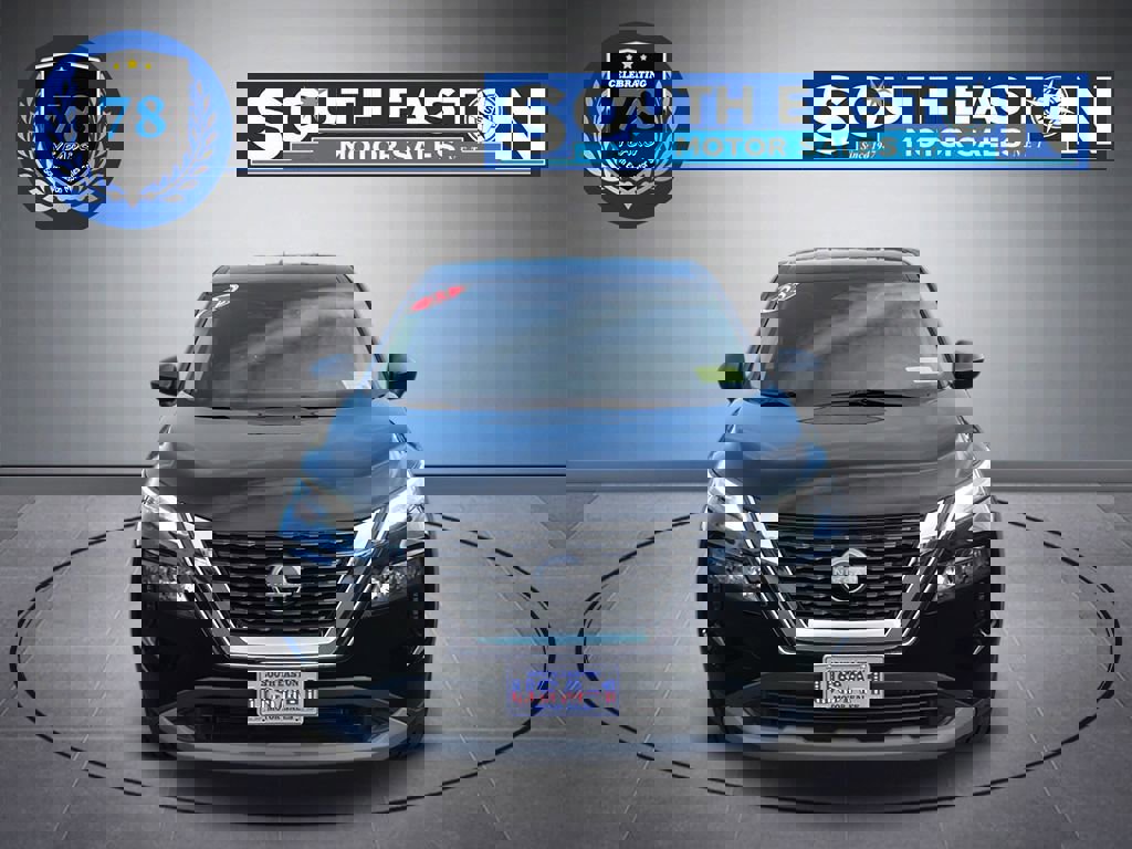 Used 2023 Nissan Rogue S image 3