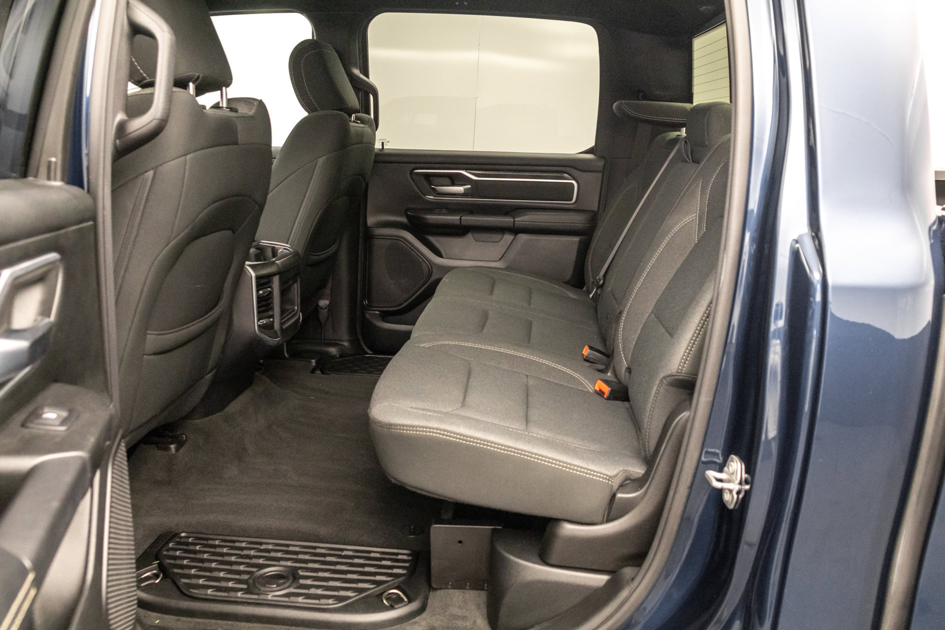 Used 2020 RAM 1500 Big Horn AWD/4WD image 30