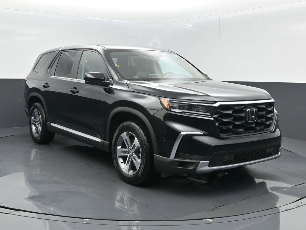 New 2025 Honda Pilot EX-L image 2