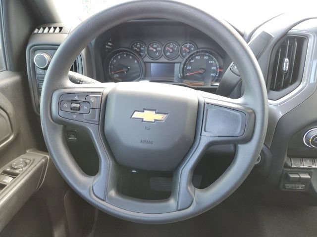 Used 2025 Chevrolet Silverado 2500 Custom w/ Custom Value Package AWD/4WD image 13