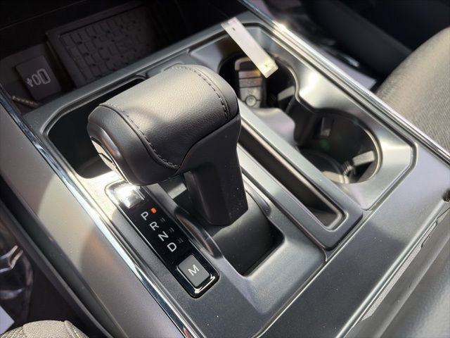Used 2025 Ford F150 XLT w/ Equipment Group 302A MID AWD/4WD image 19