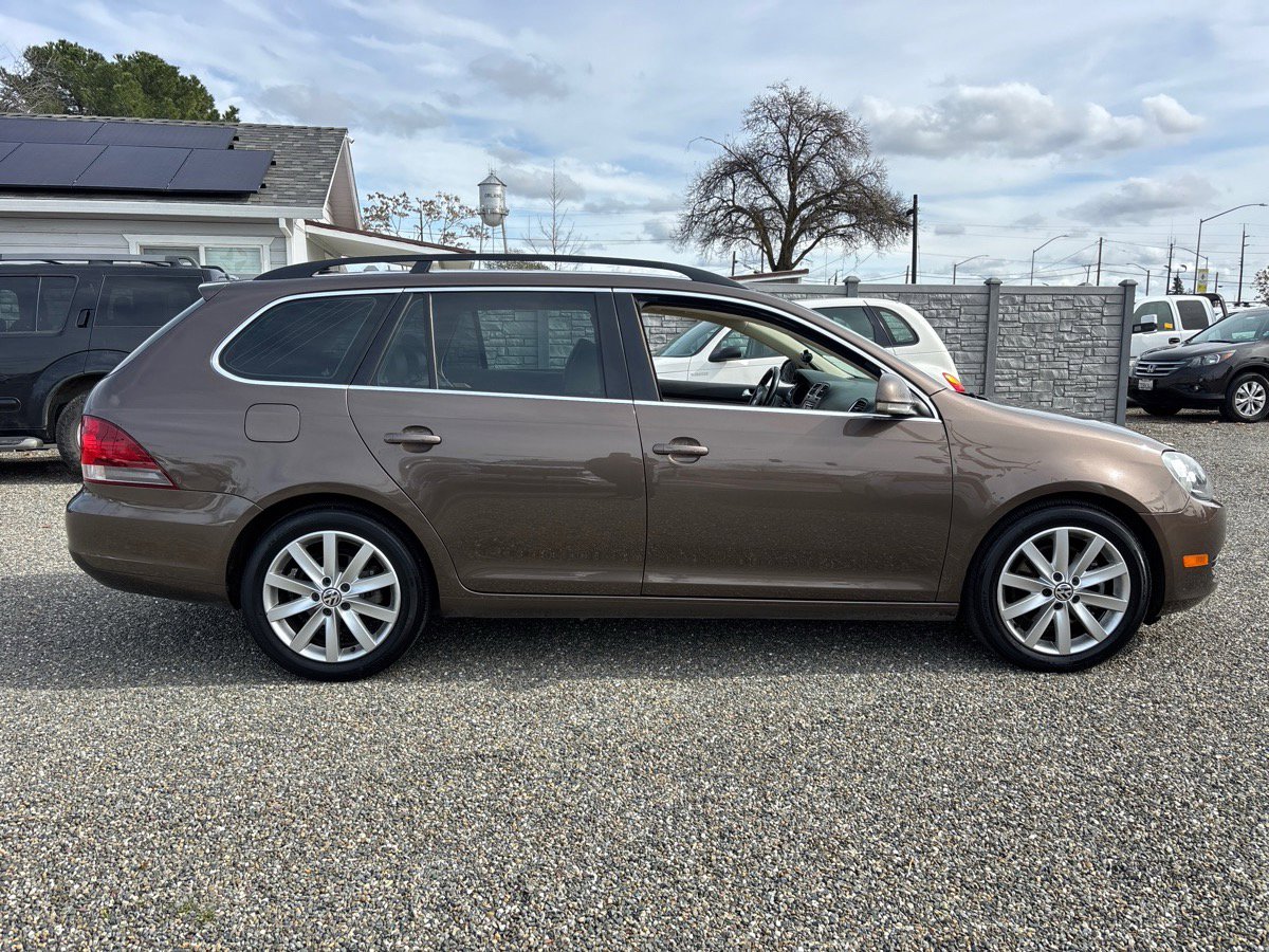 Used 2012 Volkswagen Jetta TDI image 17