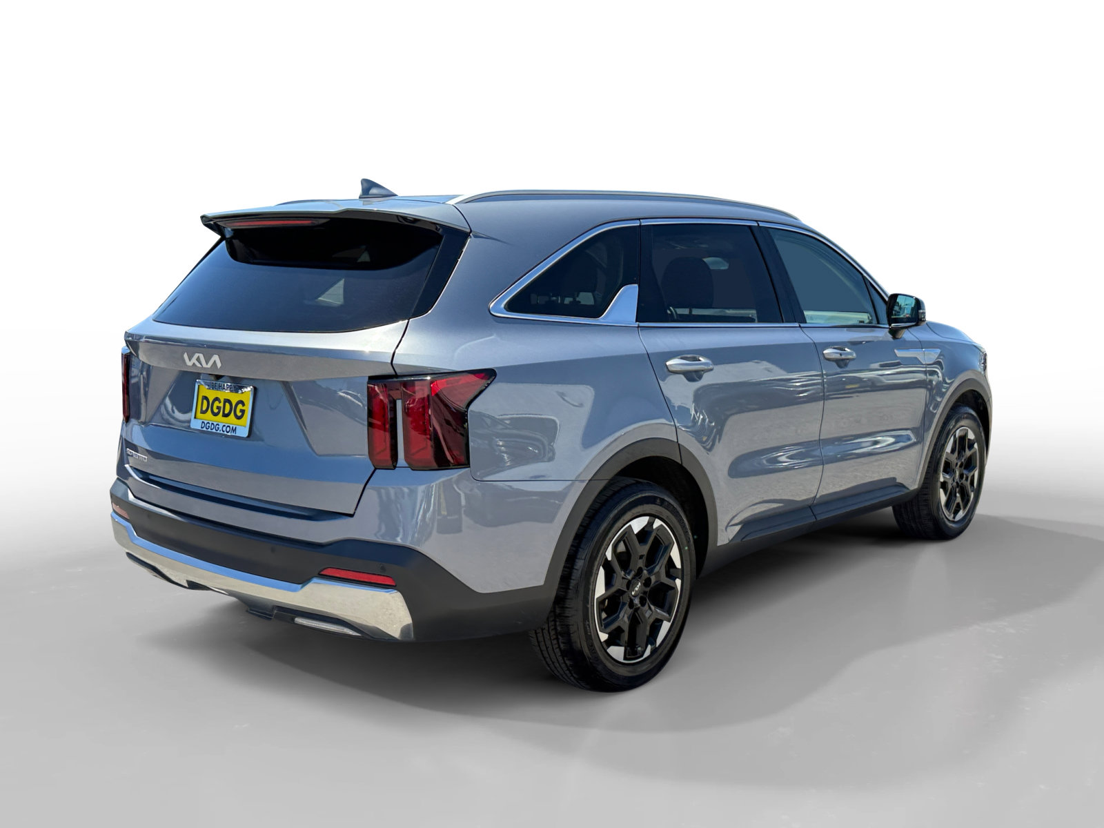 Used 2024 Kia Sorento S FWD image 5