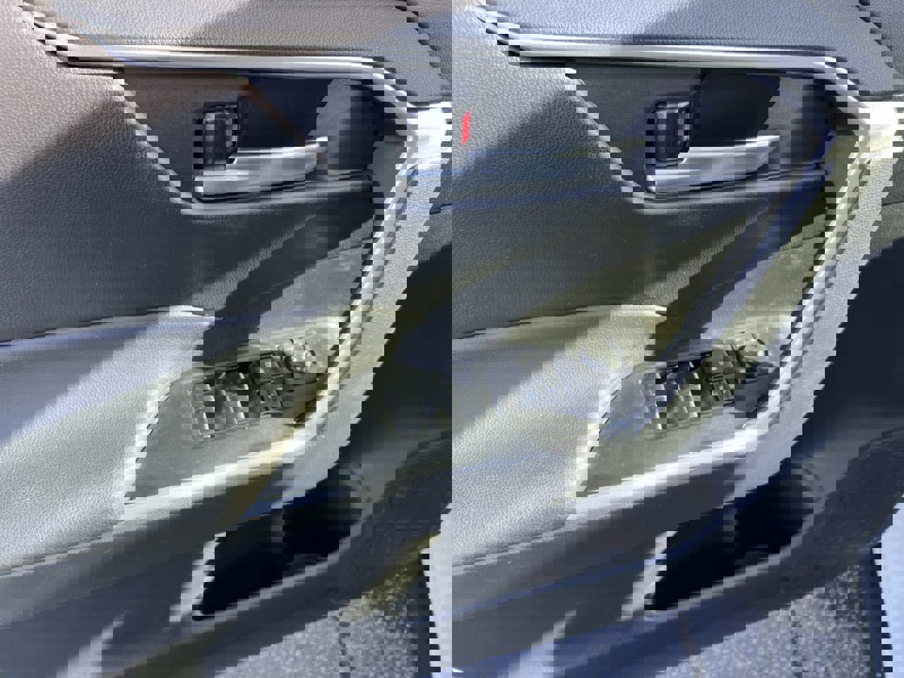 Used 2024 Toyota RAV4 XLE image 15