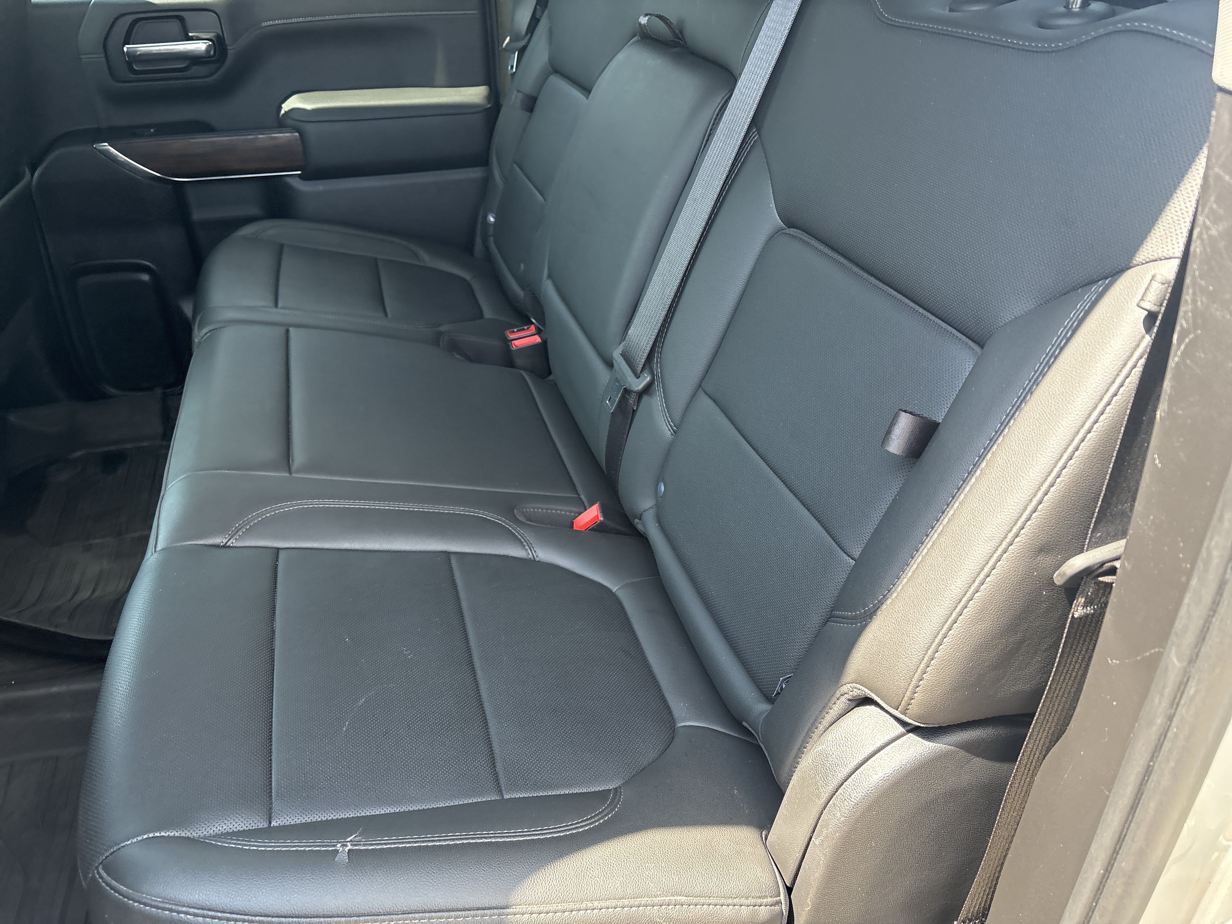 Used 2020 GMC Sierra 1500 SLT w/ SLT Premium Package AWD/4WD image 3