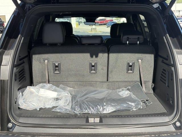New 2026 GMC Acadia Elevation w/ Elevation Premium Package FWD image 18