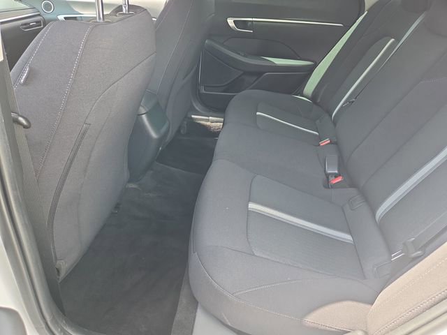 Used 2022 Hyundai Sonata SE image 11