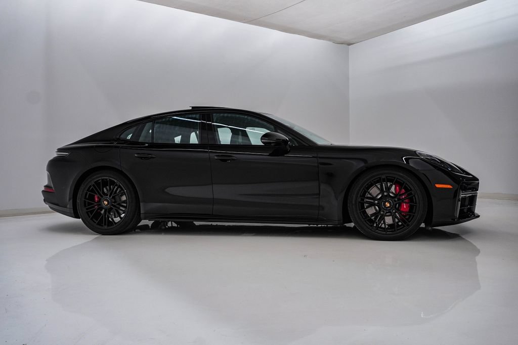 New 2026 Porsche Panamera GTS AWD/4WD image 9