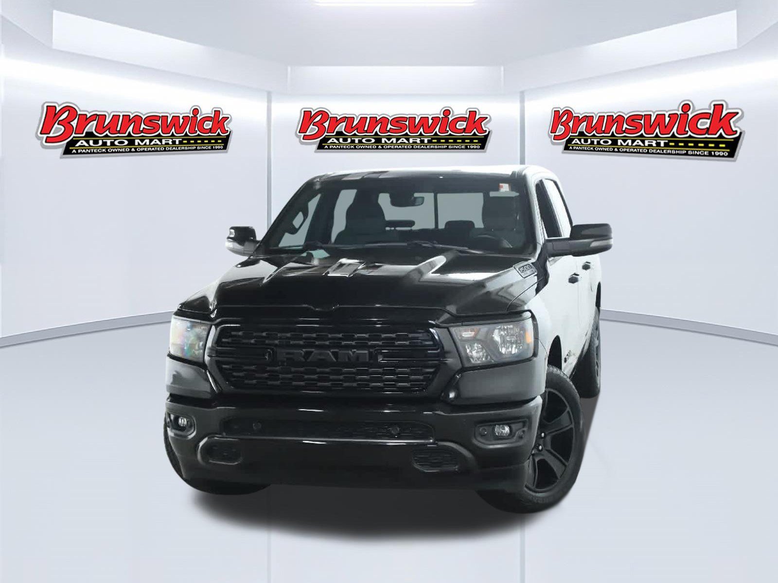 Used 2023 RAM 1500 Big Horn AWD/4WD image 3
