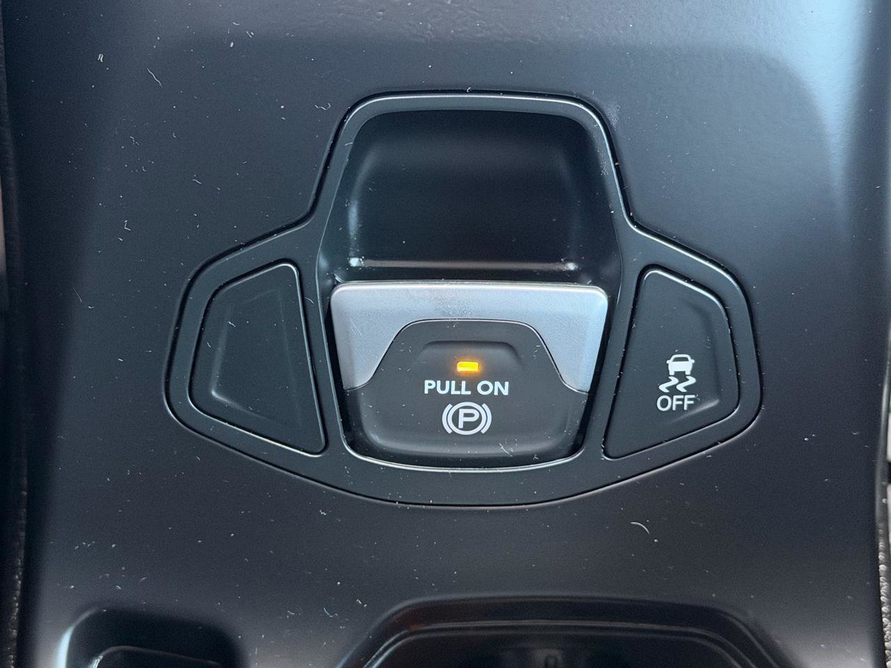 Used 2021 Jeep Renegade Latitude w/ Convenience Group image 20