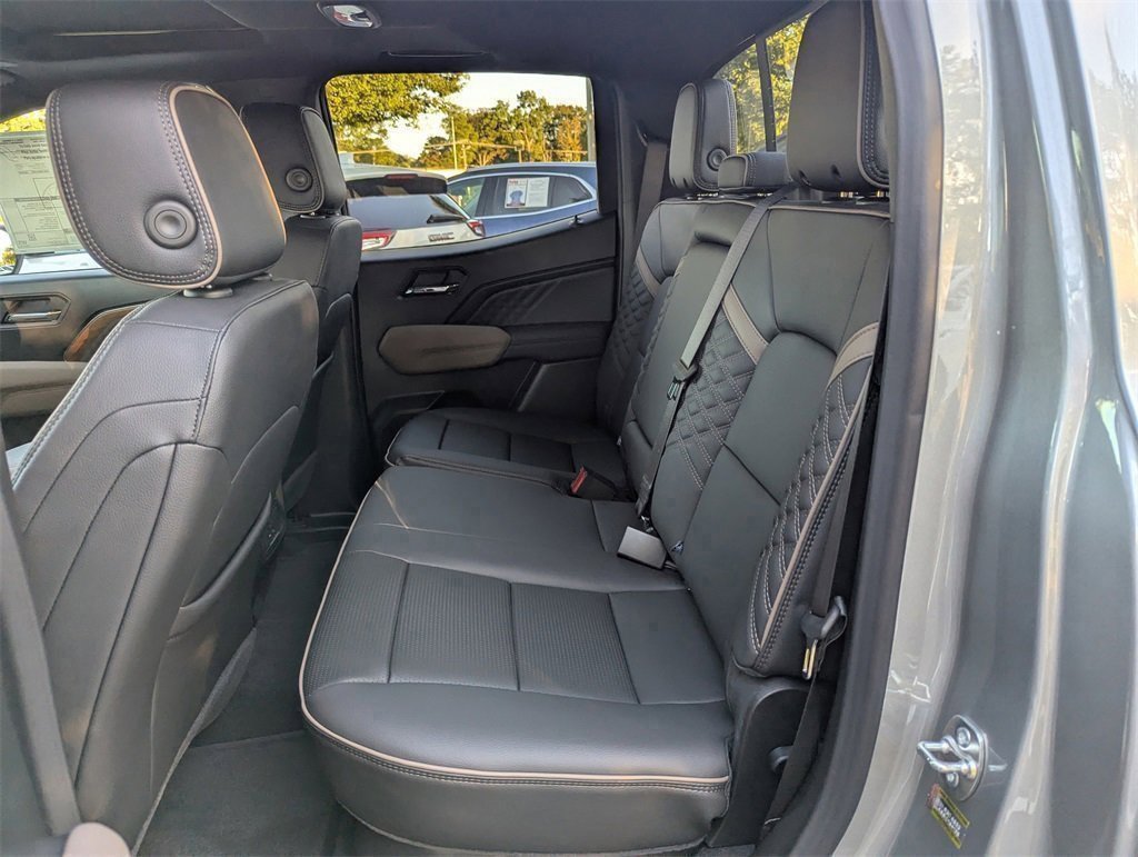 New 2026 GMC Canyon Denali image 12