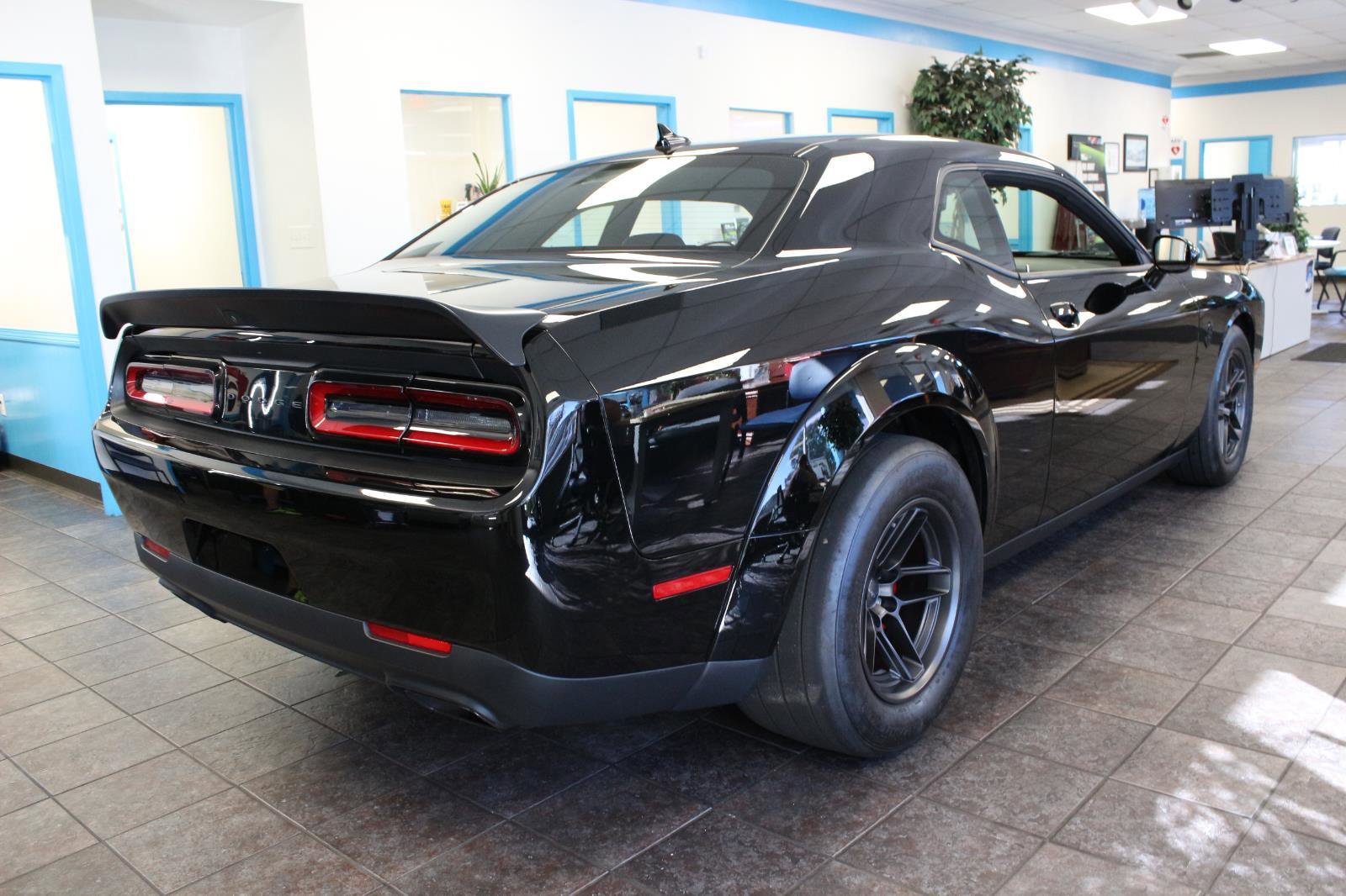 Used 2023 Dodge Challenger SRT Hellcat Redeye image 6
