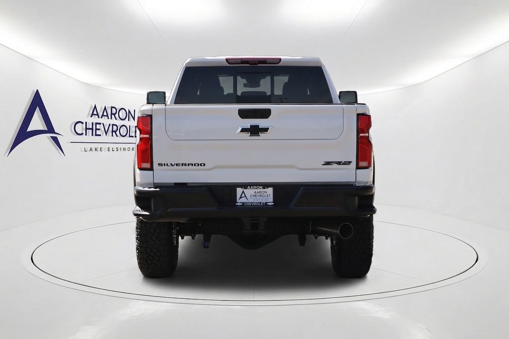 New 2026 Chevrolet Silverado 2500 ZR2 w/ LPO, Dark Essentials Package AWD/4WD image 5