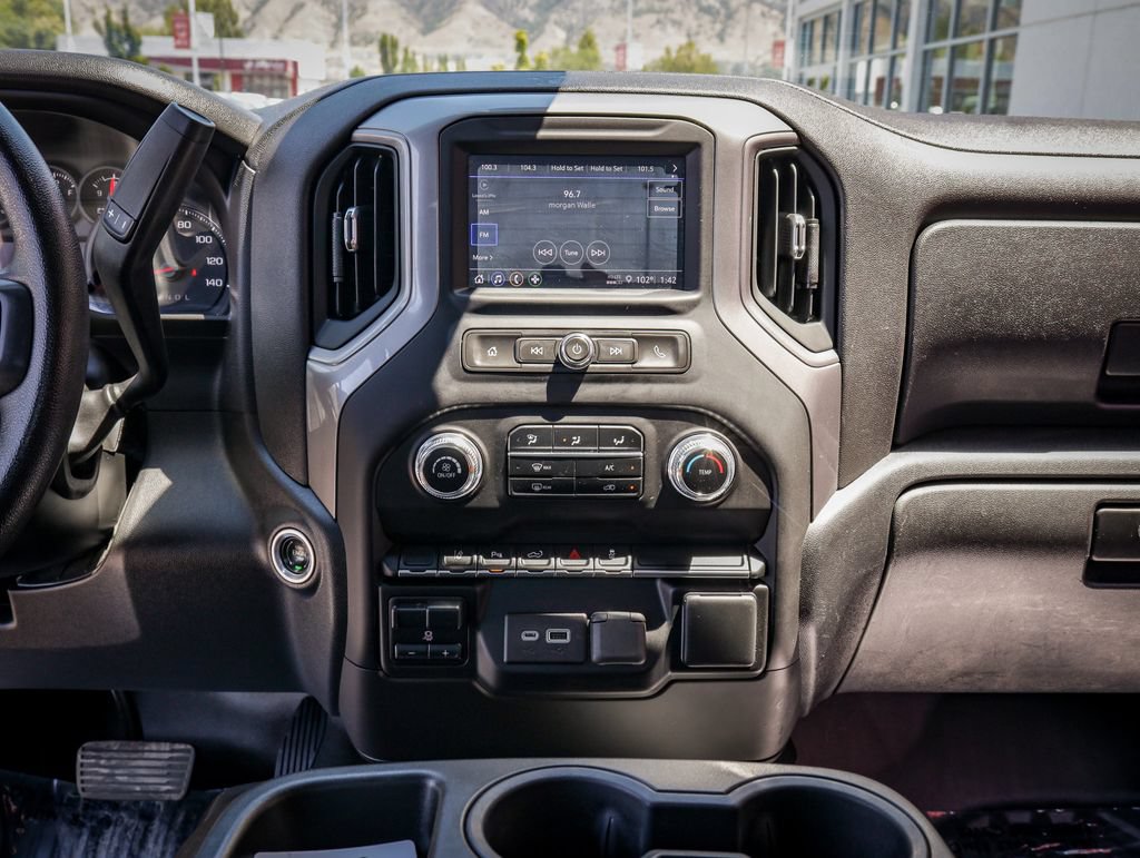 Used 2024 GMC Sierra 2500 Pro w/ 1SA Pro Safety Plus Package AWD/4WD image 18