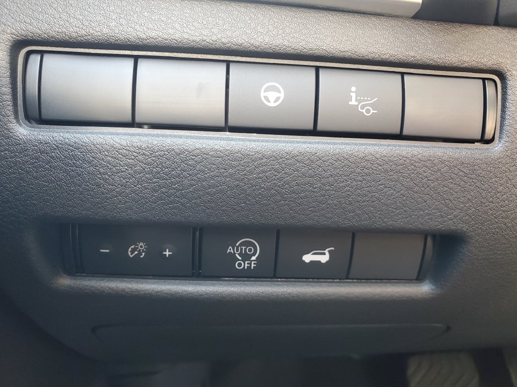 New 2026 Nissan Rogue Platinum w/ Platinum Premium Package AWD/4WD image 24