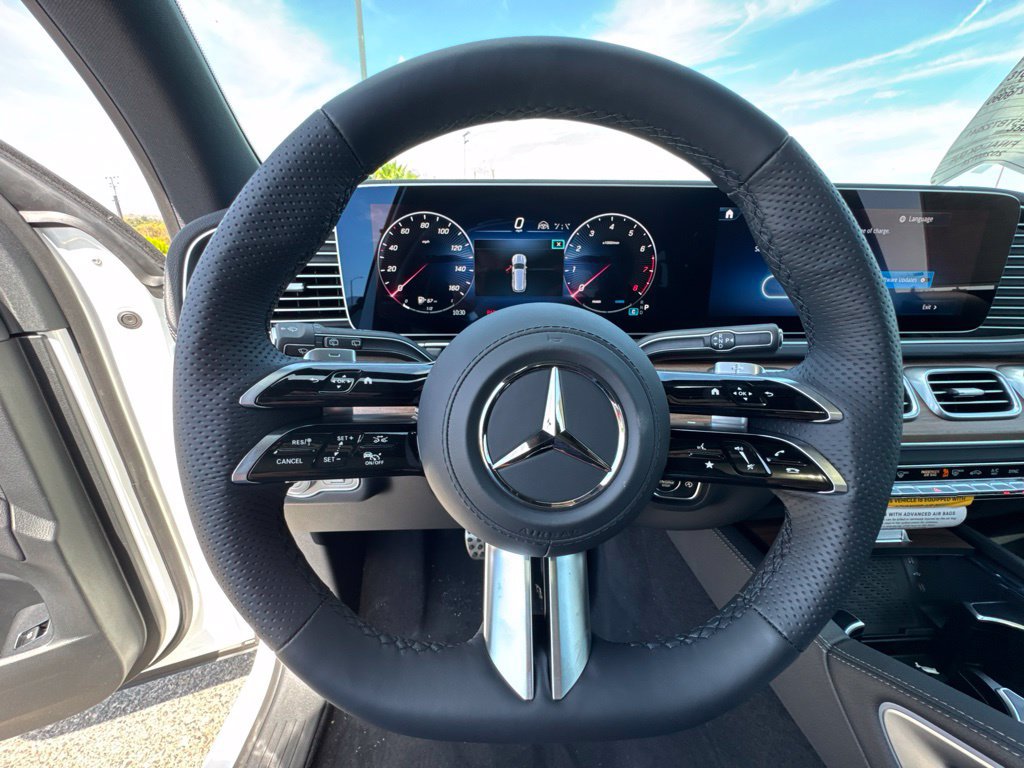New 2026 Mercedes-Benz GLS 450 4MATIC image 24