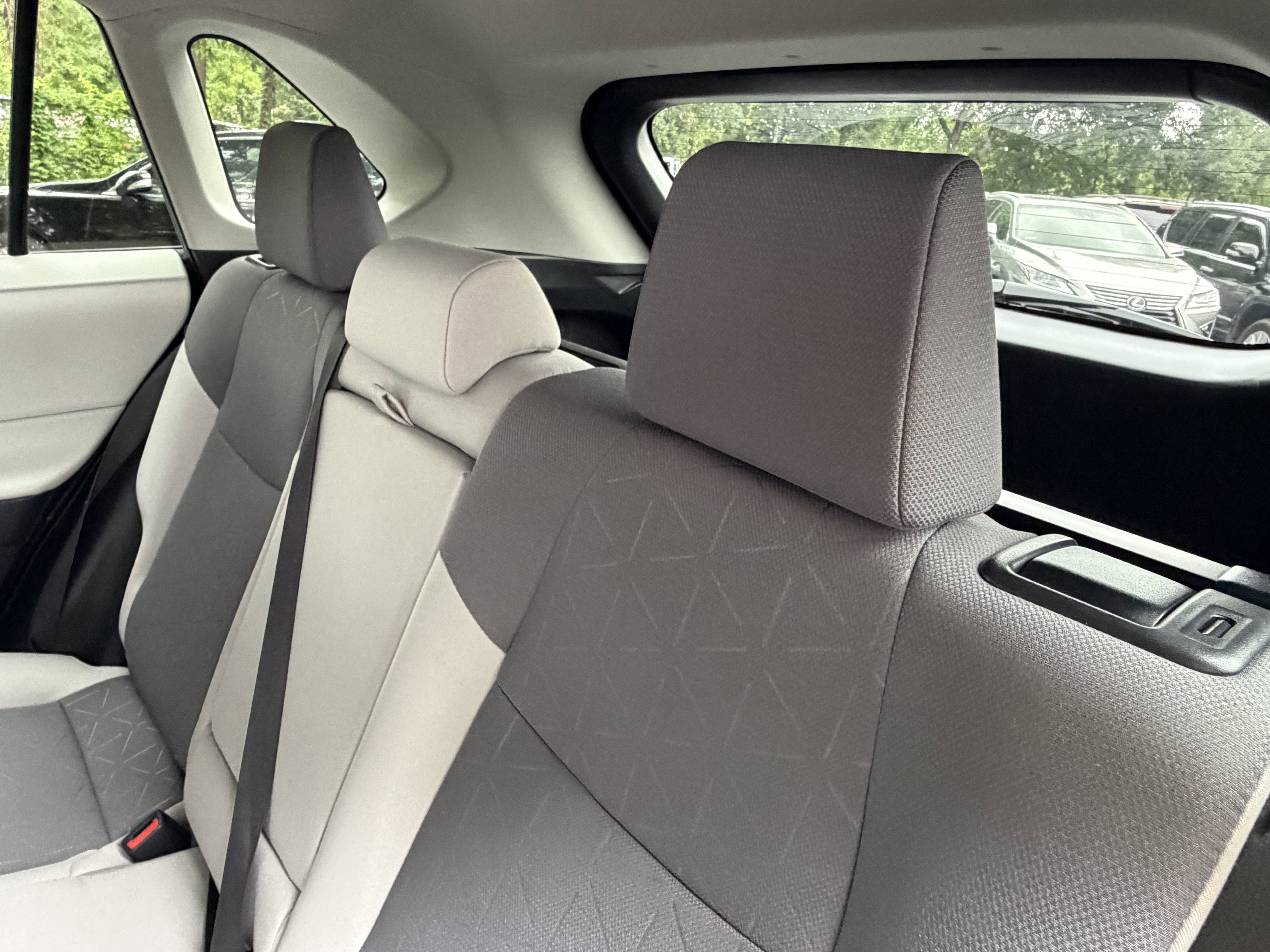 Used 2023 Toyota RAV4 XLE FWD image 33