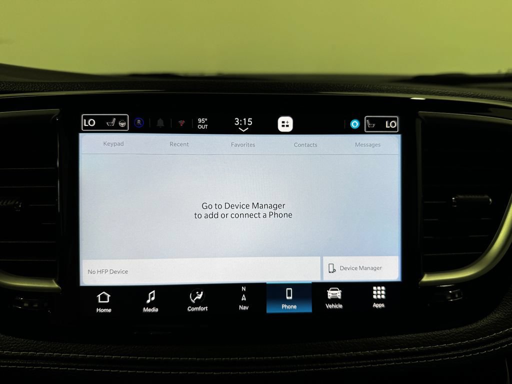New 2027 Chrysler Pacifica Select w/ Family Tech Group AWD/4WD image 29
