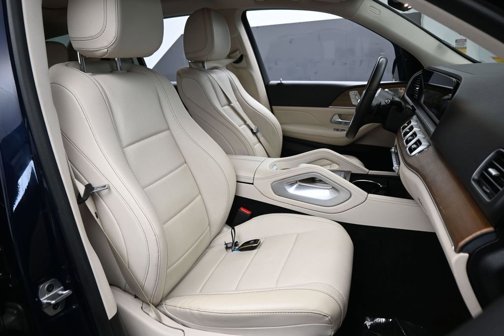 Used 2022 Mercedes-Benz GLE 350 w/ AMG Line Exterior image 53