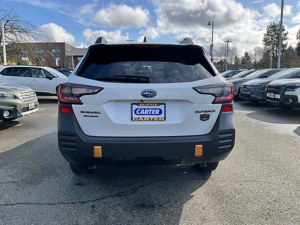 Certified 2025 Subaru Outback Wilderness AWD/4WD image 7