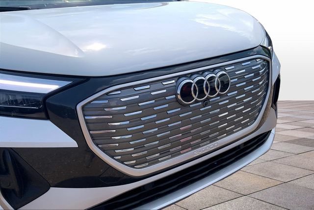 Used 2023 Audi Q4 e-tron Premium Plus w/ Premium Plus AWD/4WD image 30