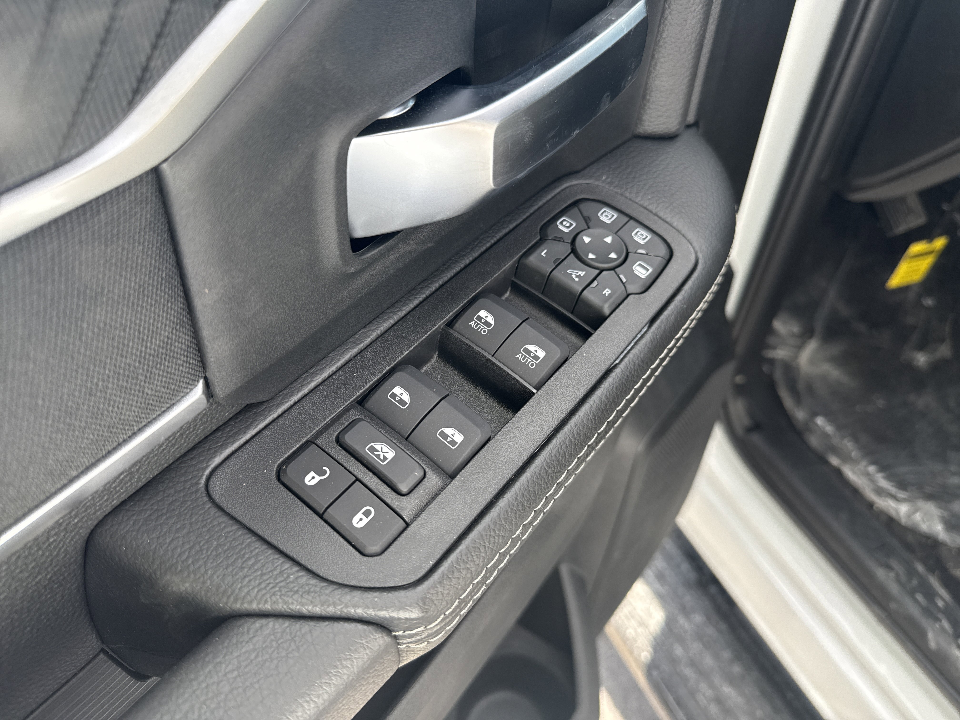 New 2026 RAM 2500 Big Horn image 16