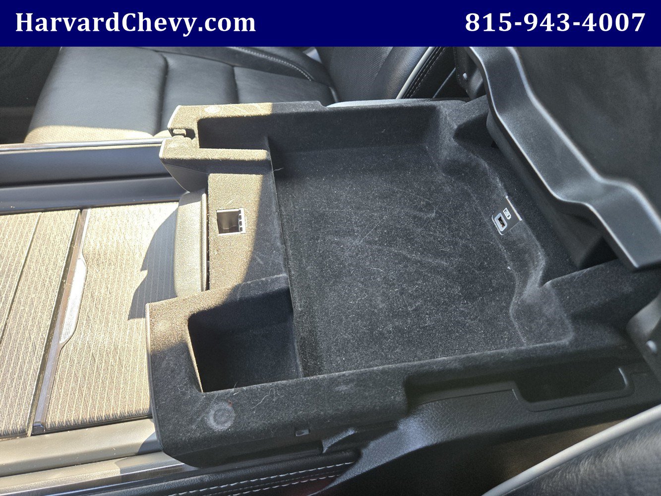Used 2022 RAM 1500 Limited w/ Body-Colour Bumper Group AWD/4WD image 13
