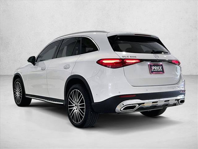 Used 2025 Mercedes-Benz GLC 300 image 13
